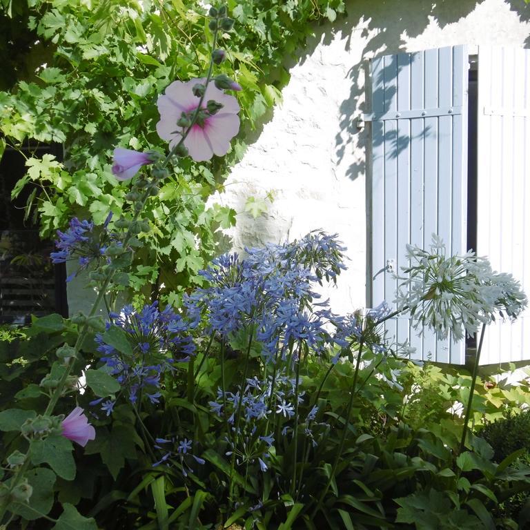 Les 2 Madeleine Bed & Breakfast Saint-Saturnin-du-Bois Exterior foto